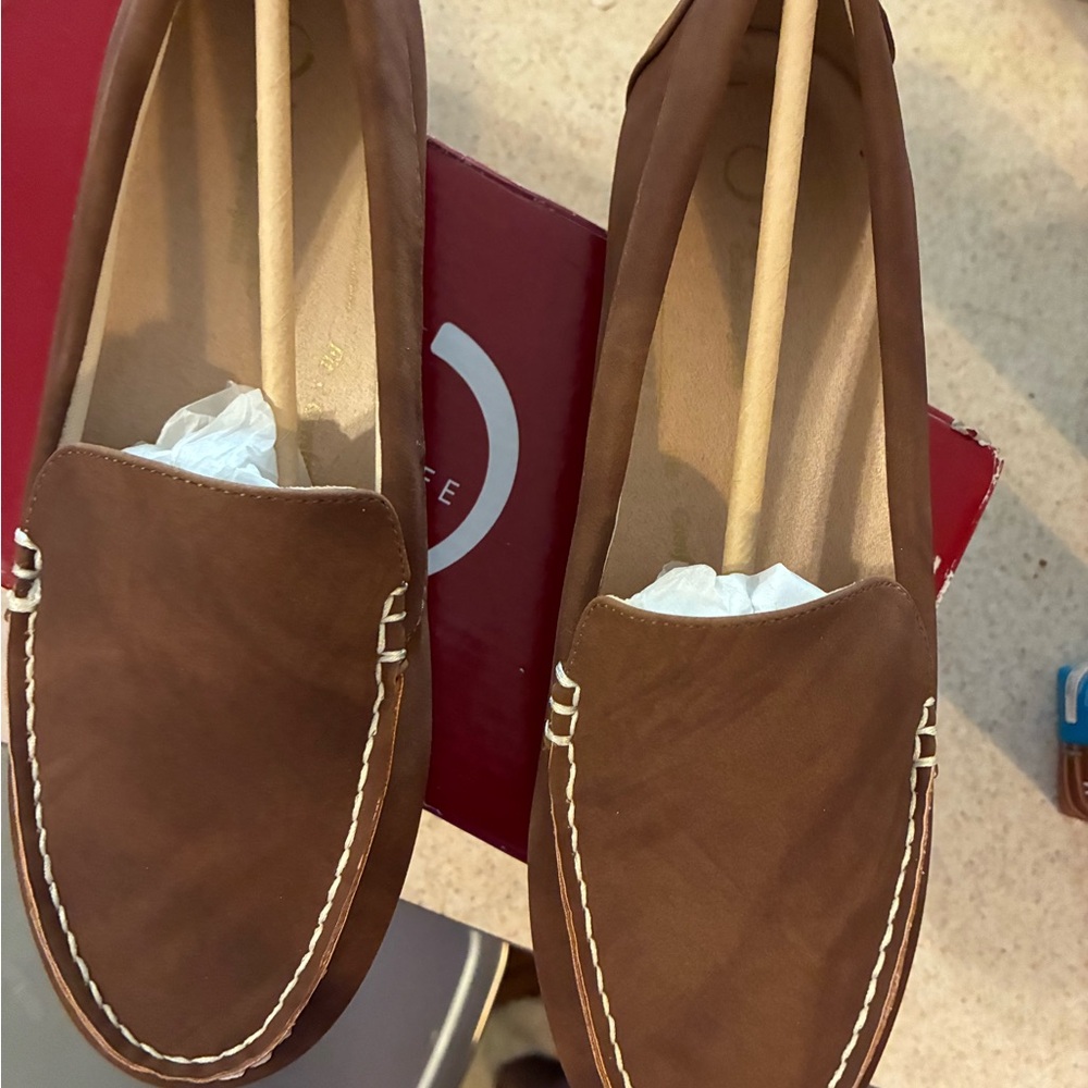 Journee women Oreta-WD driving loafer Tam size 7